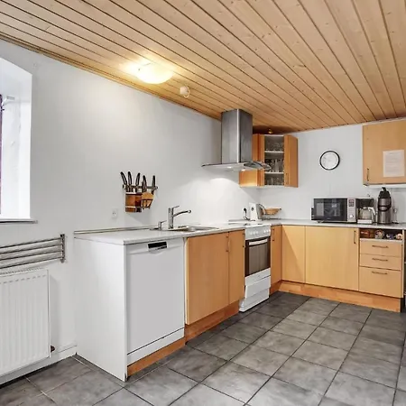 Apartment Pet Friendly In V With Wifi