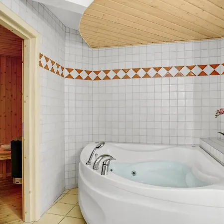 Pet Friendly In V With Wifi Apartment Esbjerg