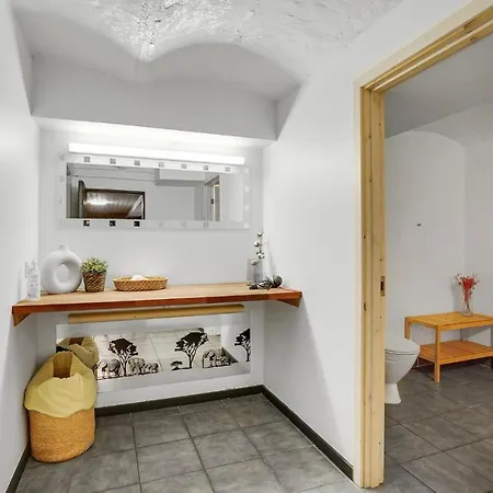 Apartment Beautiful In V